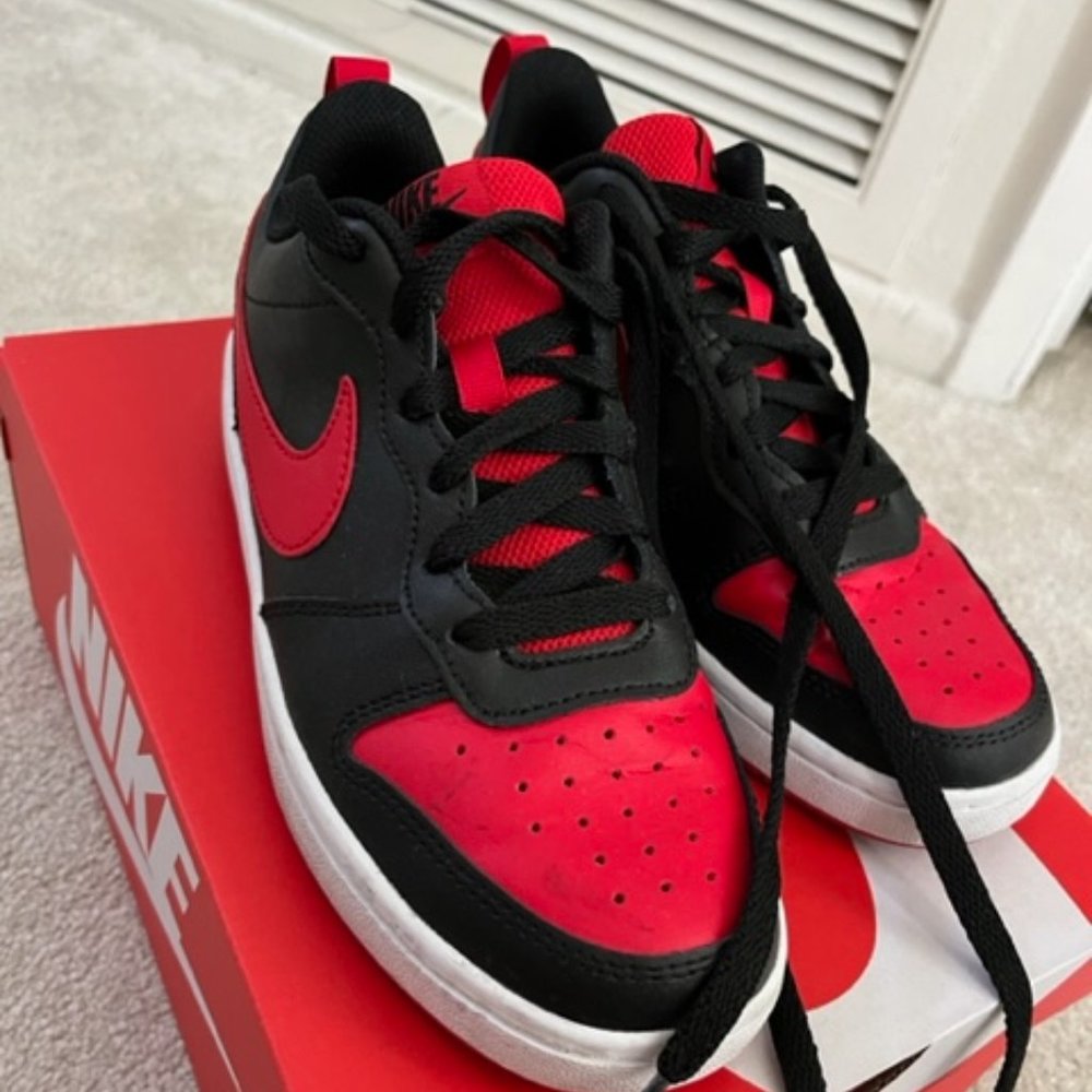 Nike Court Low Recraft (Womens ~7.5/Boys 5Y)